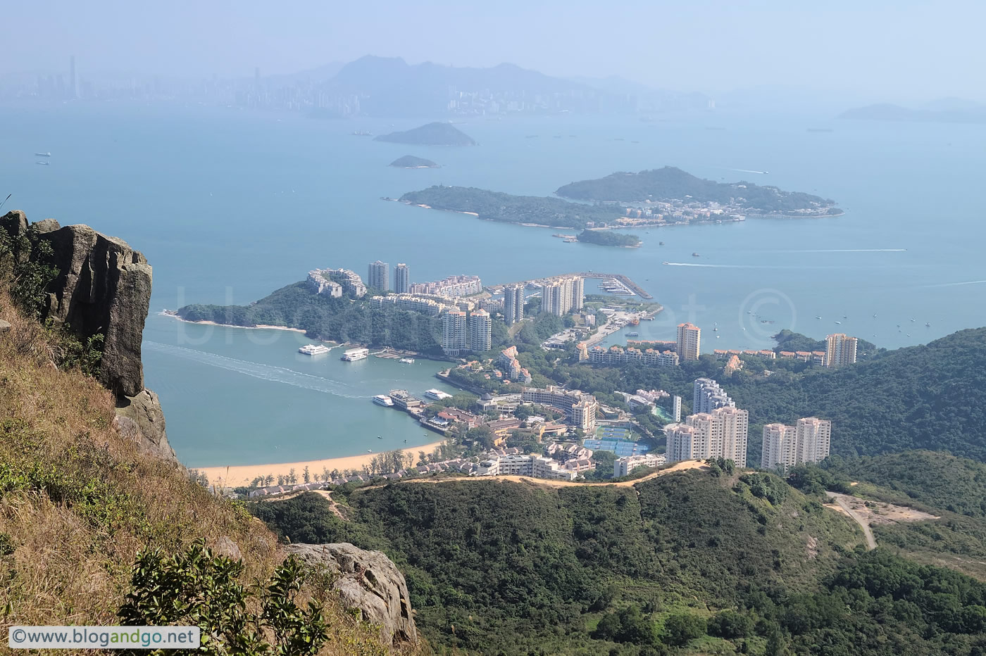 Discovery Bay to Mui Wo via Tiger's Head - On the Tiger's Head